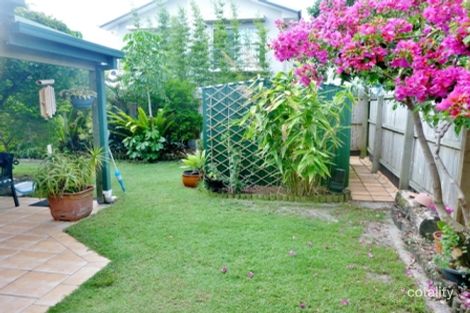 Property photo of 2/9 Acanthus Avenue Burleigh Heads QLD 4220