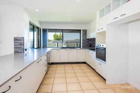 Property photo of 9 Fitzgerald Close Maudsland QLD 4210