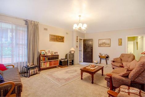 Property photo of 9 Kerry Crescent Roselands NSW 2196