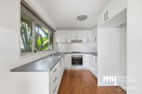 Property photo of 34 Benham Road Minto NSW 2566