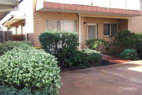 6 Elinda Pl, Reservoir, VIC 3073