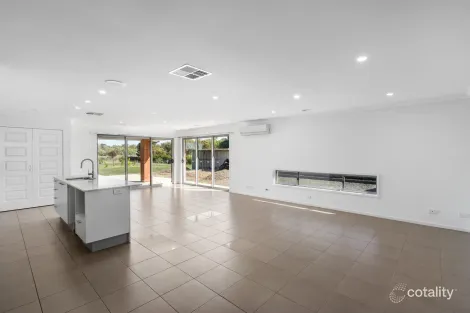 Property photo of 44-46 Oxbow Avenue Shepparton VIC 3630