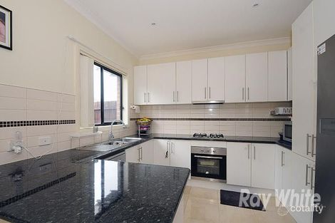 Property photo of 2/161 Gladstone Road Dandenong North VIC 3175