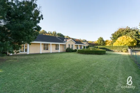 1293 Glendonbrook Rd, Glendon Brook, NSW 2330