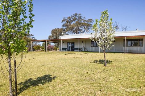 Property photo of 23 Warks Road Young NSW 2594