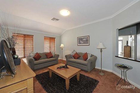 Property photo of 4 Maggie Way Coodanup WA 6210