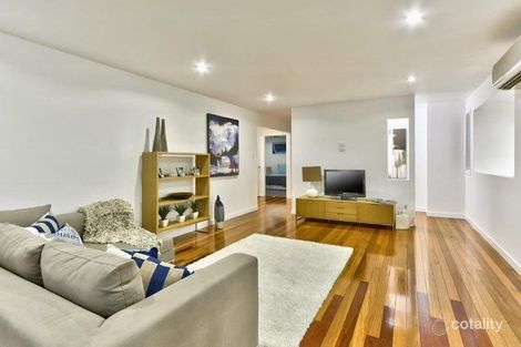 Property photo of 30 Deramore Street Wavell Heights QLD 4012