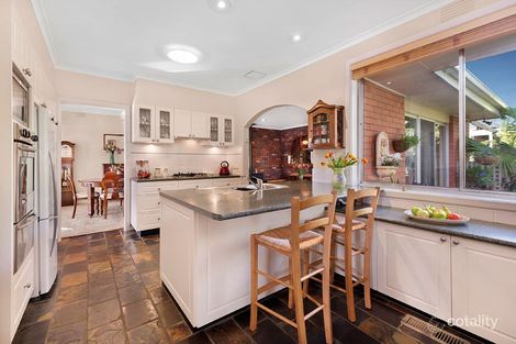 Property photo of 10 Belvedere Avenue Doncaster East VIC 3109