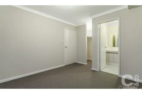 Property photo of 21 Werloo Court Leda WA 6170