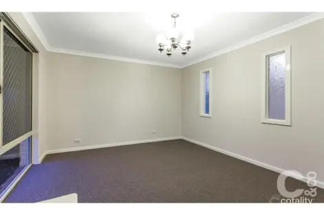 Property photo of 21 Werloo Court Leda WA 6170