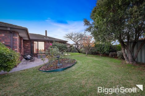 5 Fenton Ct, Keysborough, VIC 3173