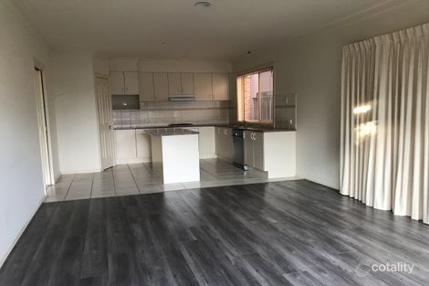 Property photo of 33 Feathertop Chase Burwood East VIC 3151