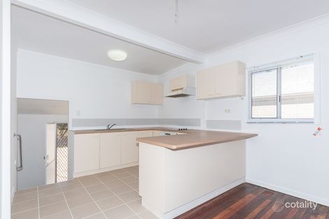 Property photo of 32 Steven Street Redcliffe QLD 4020