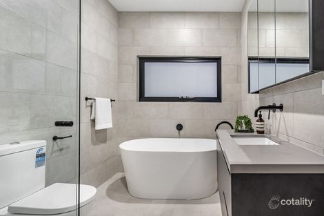 Property photo of 2/202 Elizabeth Street Coburg North VIC 3058