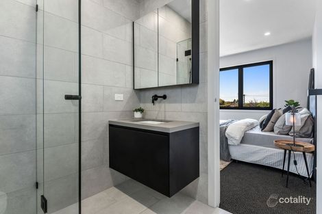 Property photo of 2/202 Elizabeth Street Coburg North VIC 3058