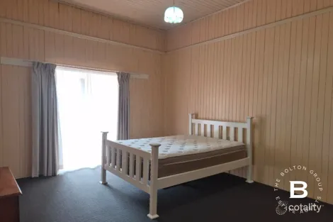 Property photo of 1/27 Murphy Street Ipswich QLD 4305
