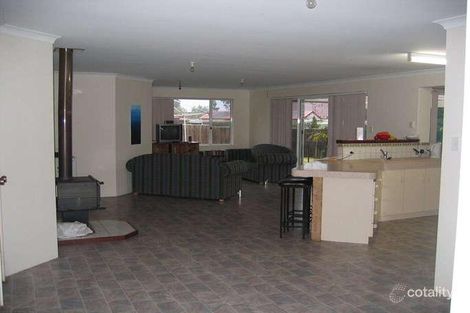 Property photo of 21 Brookland Loop Dunsborough WA 6281