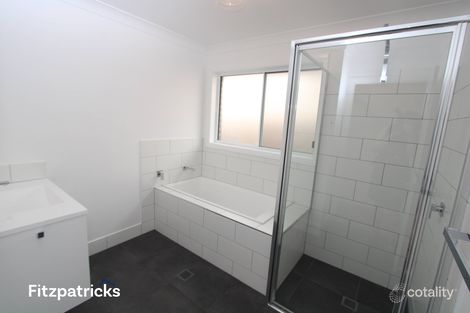 Property photo of 11 Opperman Street Boorooma NSW 2650