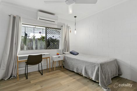Property photo of 29 McFarlane Drive Kanimbla QLD 4870