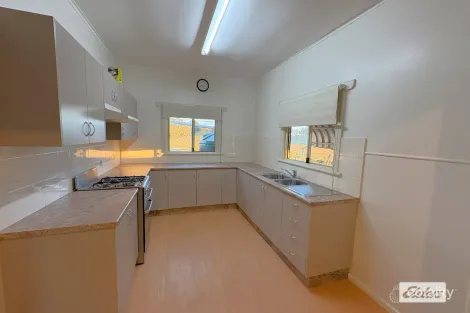 Property photo of 11 Riverstone Road Seelands NSW 2460