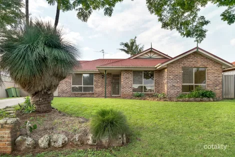 39 Gainsborough Dr, Glenvale, QLD 4350