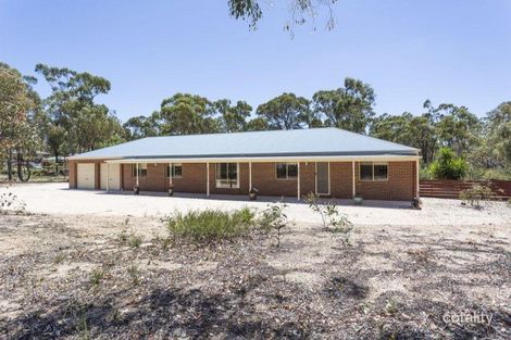 61 Turners Rd, Junortoun, VIC 3551