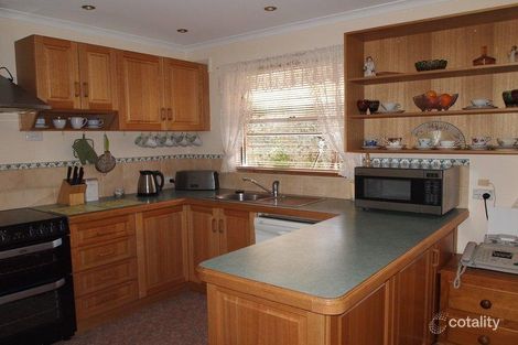 Property photo of 3 Cherry Lane Bright VIC 3741