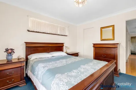 Property photo of 6 Yera Place Wanneroo WA 6065