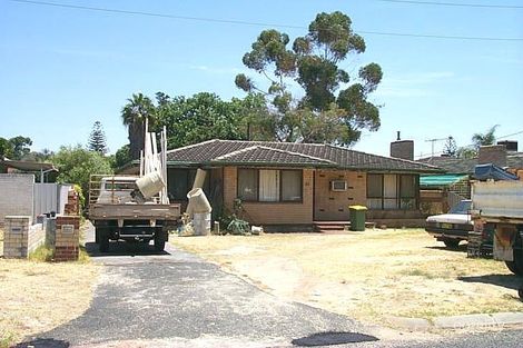 26 Sutherland Way, Cloverdale, WA 6105