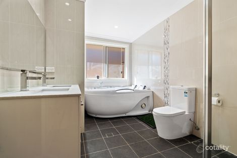 Property photo of 18A Weaver Crescent Watanobbi NSW 2259