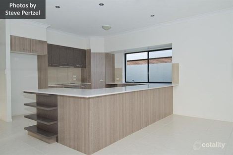 Property photo of 50 Arun Drive Arundel QLD 4214
