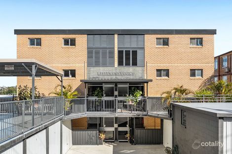 Property photo of 4/61 Hillside Crescent Hamilton QLD 4007