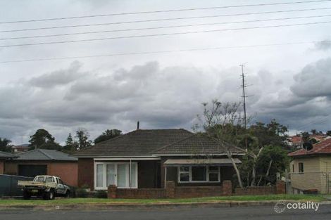 90d Lake Heights Rd, Lake Heights, NSW 2502