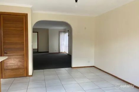 Property photo of 4/49 Strathallan Road Macleod VIC 3085