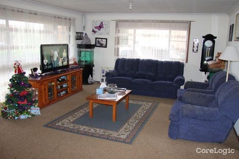 Property photo of 2 Bells Close Forster NSW 2428