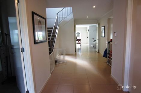 Property photo of 48 Donnici Drive Keysborough VIC 3173