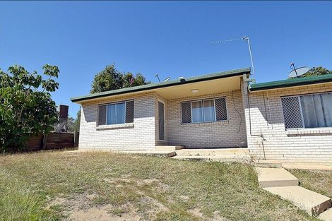3/4 Butler St, New Auckland, QLD 4680