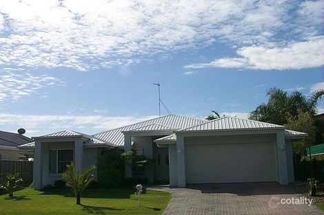 1 Bangalow St, Minyama, QLD 4575