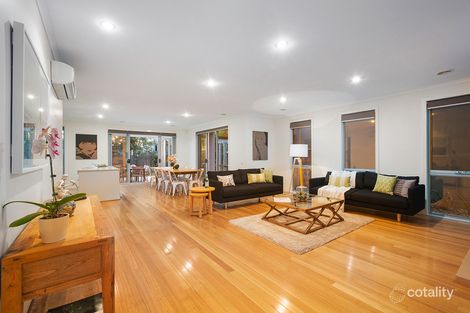Property photo of 13 Linlithgow Terrace Waterways VIC 3195