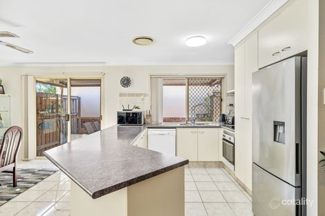 Property photo of 17 Trade Winds Drive Helensvale QLD 4212