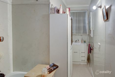 Property photo of 2 Knight Place Horsham VIC 3400