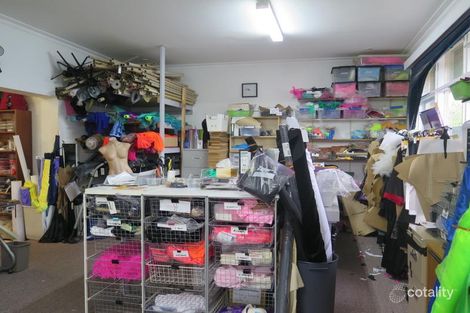 325-327 Jasper Rd, Ormond, VIC 3204