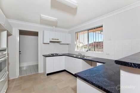 Property photo of 7 Tusculum Court Wattle Grove NSW 2173