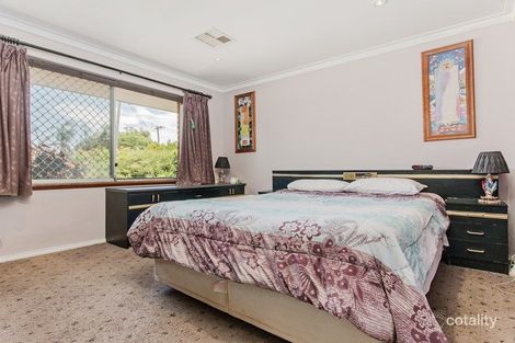 Property photo of 34 Farmer Way Parmelia WA 6167