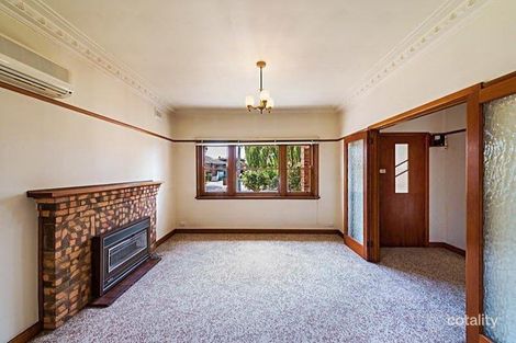 Property photo of 5 Boronia Street Pascoe Vale VIC 3044