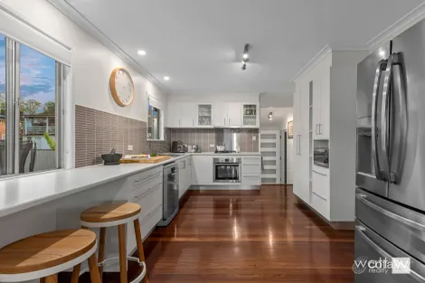 Property photo of 6 Dibbil Street Chermside West QLD 4032