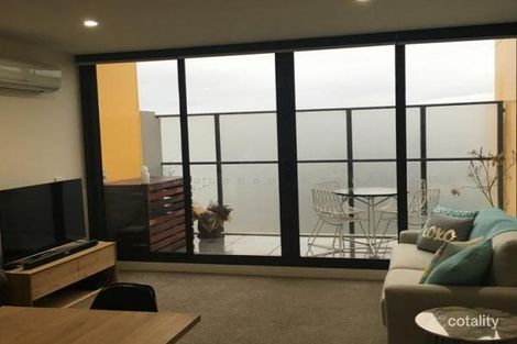 Property photo of 210/394-398 Middleborough Road Blackburn VIC 3130