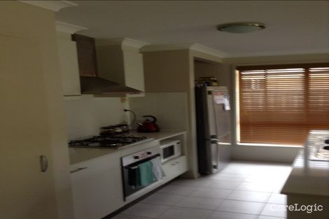 Property photo of 43 Jubilee Circuit Rosemeadow NSW 2560