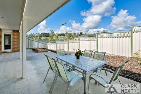 Property photo of 9 Harmon Drive Drouin VIC 3818