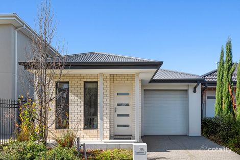 Property photo of 10 Whitestone Road Point Cook VIC 3030